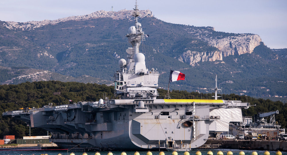 حاملة الطائرات "شارل ديجول"