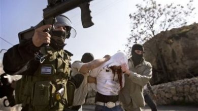 القبض عن فلسطيني