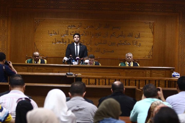 المؤبد لبديع والكتاتني وبراءة حجازي في اقتحام الحدود الشرقية.. التفاصيل الكاملة للقضية