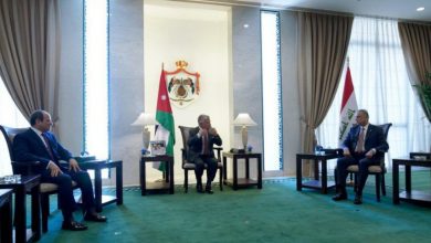 القمة الثلاثية