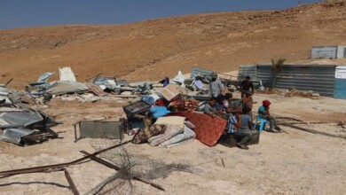 الاحتلال يكثف سياسة الهدم أمام غياب