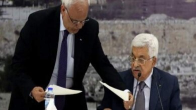 أبو مازن - صائب عريقات