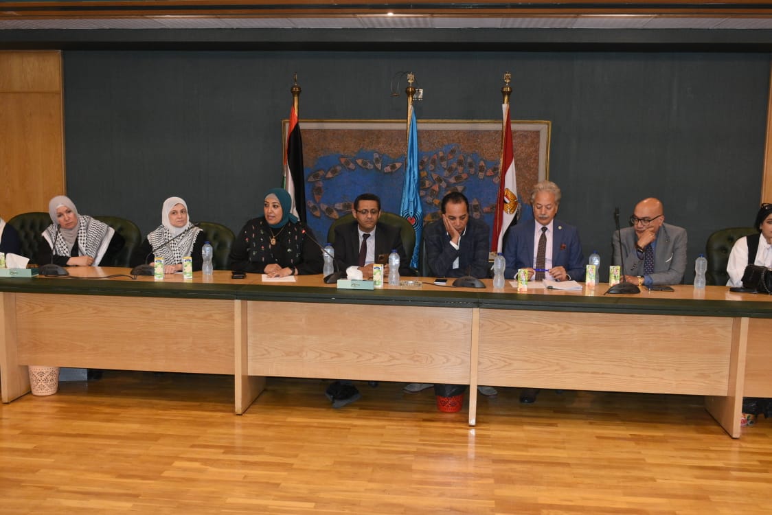 نضال المرأة الفلسطينية