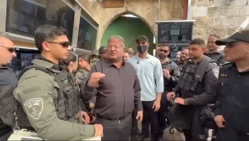 بن غفير يقتحم الأقصى